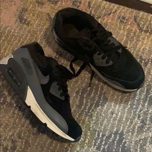 Nike Air Max Suede